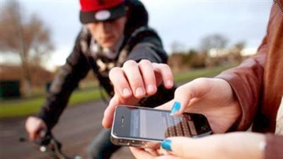 بيانات المستخدمين تحت رحمة النشالين.. الأجهزة الأمنية بالغربية تتصدى لجرائم خطف الهواتف