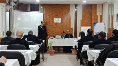 بطريرك الكاثوليك يفتتح اجتماعات لجنة تفعيل سينودس الأساقفة