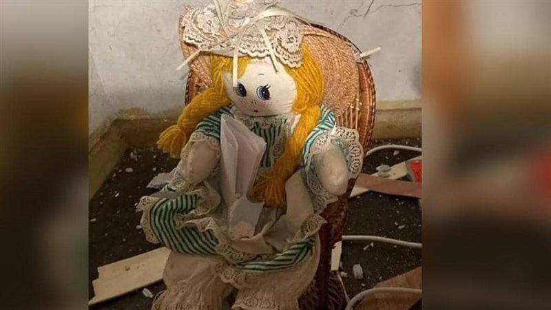 دمية بريطانية 