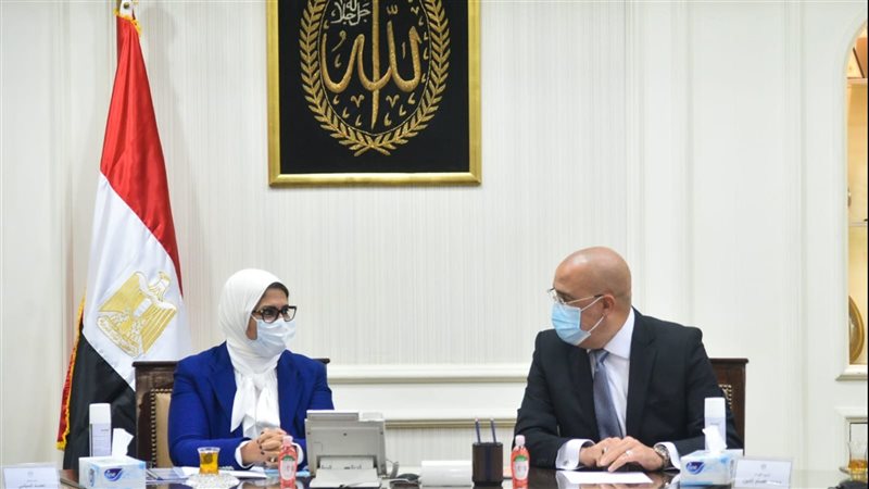 وزيرا الصحة والإسكان