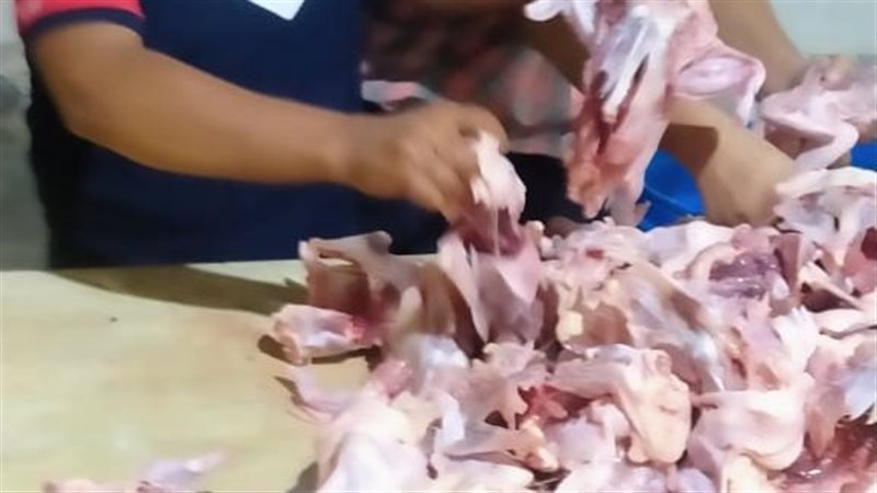 لحوم غير صالحة 