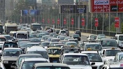 كثافات مرورية متحركة بطرق القاهرة والجيزة
