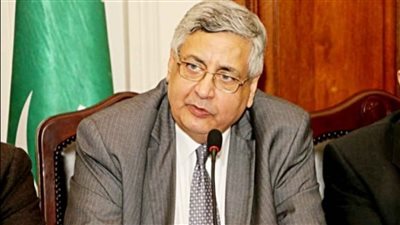 مستشار الرئيس يكشف موعد ذروة الموجة الرابعة لكورونا | فيديو