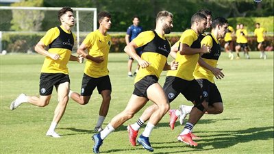 محاضرات فيديو للاعبي بيراميدز قبل مواجهة مانياما بالكونفدرالية