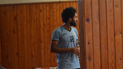 غزل المحلة يتدرب في أحد مراكز التأهيل الخاصة استعدادا للممتاز