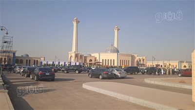  خروج السيسي من مسجد المشير بعد انتهاء جنازة طنطاوي |فيديو وصور