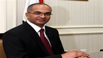 نائب وزير الإسكان: مشروعات تحلية المياه ليست بديلا للنيل.. وهدفها تغطية الزيادة السكانية | حوار