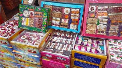 احذر زيادة الوزن، معهد التغذية يكشف السعرات الحرارية في حلويات المولد النبوي 