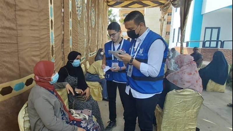 تطعيم المواطنين بمراكز