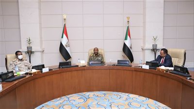 قراءة في كلمة حميدتي والبرهان.. السودان ذاهب لصراع وحديث عن أجندات