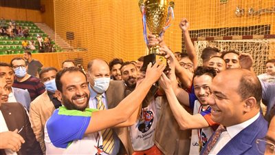 دقيقة حدادا على روح المشير طنطاوي..وفوز منفلوط في ختام دوري كرة القدم بأسيوط |فيديو