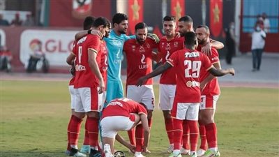 ميكيسوتي وشريف يقودان الهجوم في تشكيلة الأهلي المتوقعة أمام إنبي