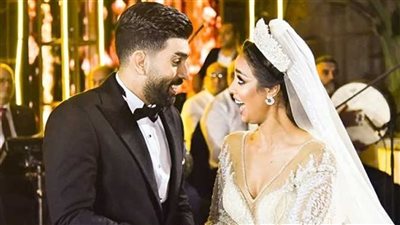 خلاف وعتاب ورسالة رومانسية للصلح.. القصة الكاملة لـ رنا سماحة وزوجها سامر أبو طالب