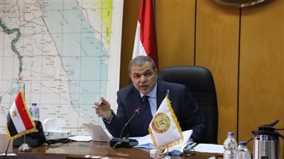 العاملون بالقوى العاملة بالغربية يتلقون الجرعة الأولى من لقاح كورونا