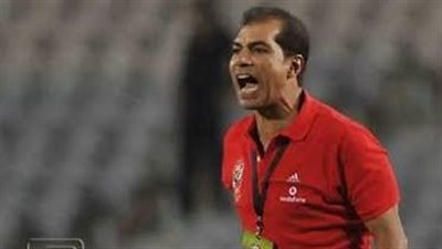 علاء ميهوب يعود إلى الجهاز الفني للأهلي