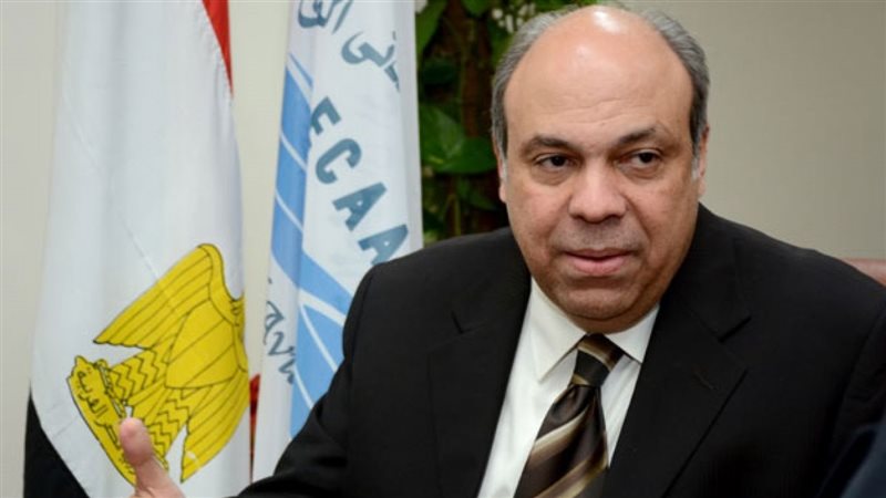وزير الطيران المدني