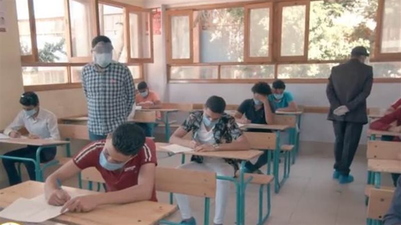 طلاب الثانوية العامة