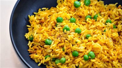 الافضل في العزومات.. طريقة عمل الأرز البسمتى الأصفر 