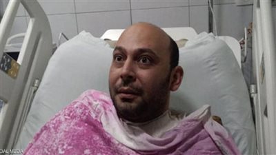 عاطل وصعبان عليا نفسي.. الطبيب الفاقد لبصره يكشف أسباب تهديده بالانتحار | فيديو