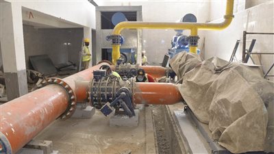 محافظ أسيوط يتفقد أعمال إحلال محطة مياه التشيكي بتكلفة 242 مليون جنيه