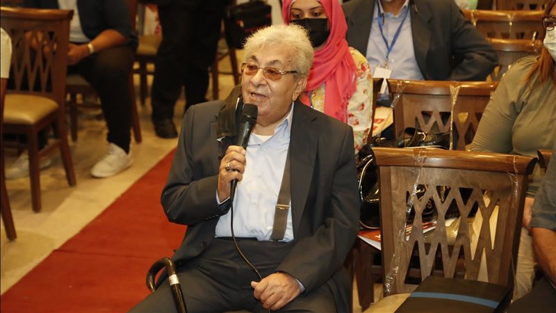 الفنان الكبير فاروق