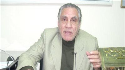 وفاة فنان الكاريكاتير جمعة فرحات عن عمر يناهز ٨٠ عاما 