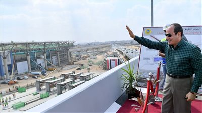  شاهد.. السيسي يتفقد أعمال تطوير وتوسعة القوس الشرقي للطريق الدائري