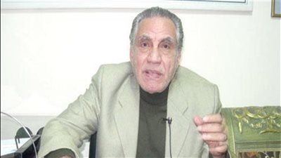 وزيرة الثقافة تنعى فنان الكاريكاتير جمعة فرحات 