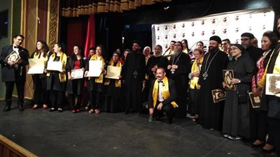 تخريج أول دفعة من معهد الأنبا أثناسيوس للدراسات المسيحية