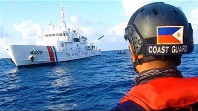 مصرع سيدة وفقد 9 صيادين بسبب الطقس السيئ في الفلبين