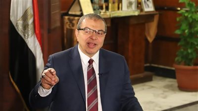 القوى العاملة: تعيين 562 شابًا والتفتيش على 267 منشأة بالأقصر 