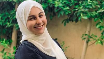 ياسمينا العلواني تتصدر مواقع التواصل الاجتماعي بعد صورتها بالحجاب