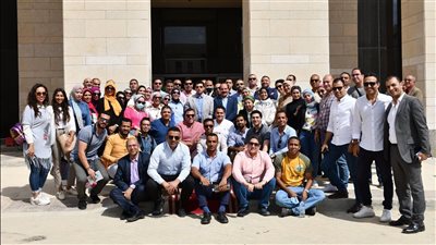 وزير الرياضة يتفقد مقر الوزارة الجديد بالعاصمة الإدارية