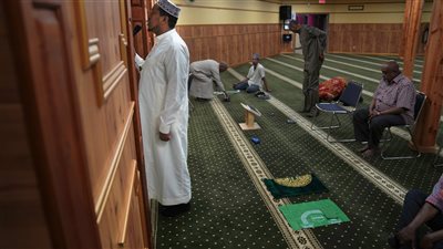 مدينة أمريكية تسمح برفع أذان الصلوات الخمس في مكبرات الصوت للمرة الأولى