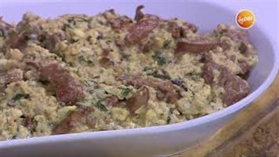 طريقة عمل سكرامبل بكبد الدجاج (فيديو)