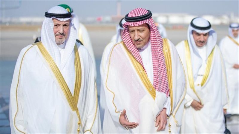 وصول وزير الخارجية