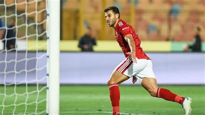 نصيحة من شوبير لمسئولي الأهلي بعد تألق حمدي فتحي ومروان عطية مع الفريق 