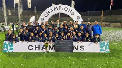 بيراميدز 2010 بطل دورة زد و2013 وصيفا