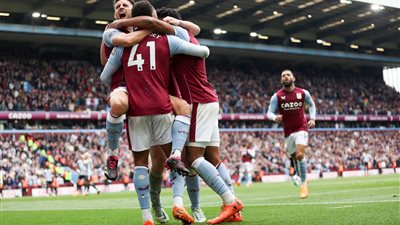 أستون فيلا يكتسح نيوكاسل بثلاثية فى الدوري الإنجليزي