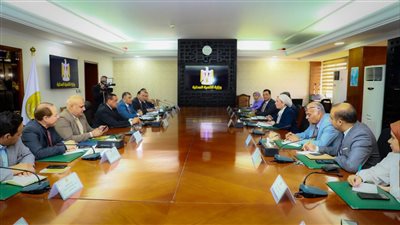 وزيرا التنمية المحلية والبيئة يتابعان آخر المستجدات الخاصة بمنظومة المخلفات البلدية الصلبة بالمحافظات