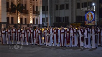 وزراء وسفراء ونواب يشاركون في صلوات قداس القيامة بكاتدرائية العباسية (فيديو وصور)