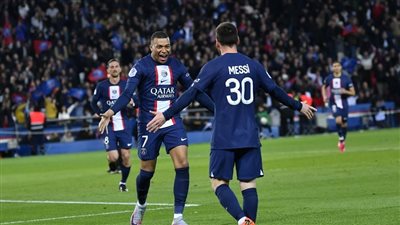 باريس سان جيرمان يتوج بطلا للدوري الفرنسي