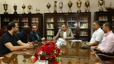 الأهلي، تفاصيل اجتماع الخطيب مع الجهاز الفني لفريق اليد