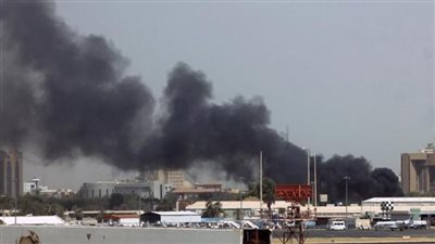 اشتباكات في محيط مقر القيادة العامة للجيش السوداني (فيديو)