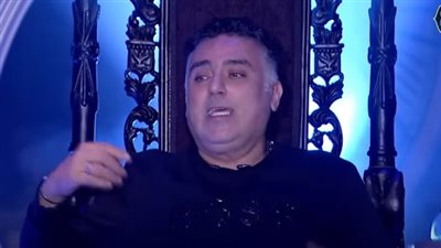 تامر حبيب يرد على تصريحات إيناس الدغيدي بالتشكيك في رجولته (فيديو)