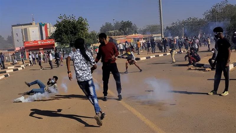  أحداث السودان، فيتو