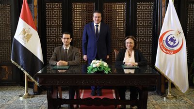 توقيع بروتوكول تعاون بين القومي للطفولة والرعاية الصحية لتوفير حياة كريمة للأطفال