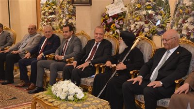 محافظ القليوبية ورئيس جامعة بنها يقدمان التهاني للأقباط بمناسبة عيد القيامة
