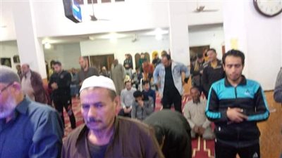 مساجد الإسكندرية تزدحم بالمصلين في صلاة التهجد 