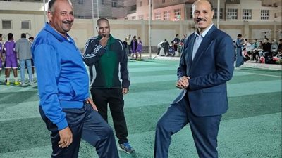 فوز إدارة العامرية التعليمية بكأس الدورة الرمضانية (صور)